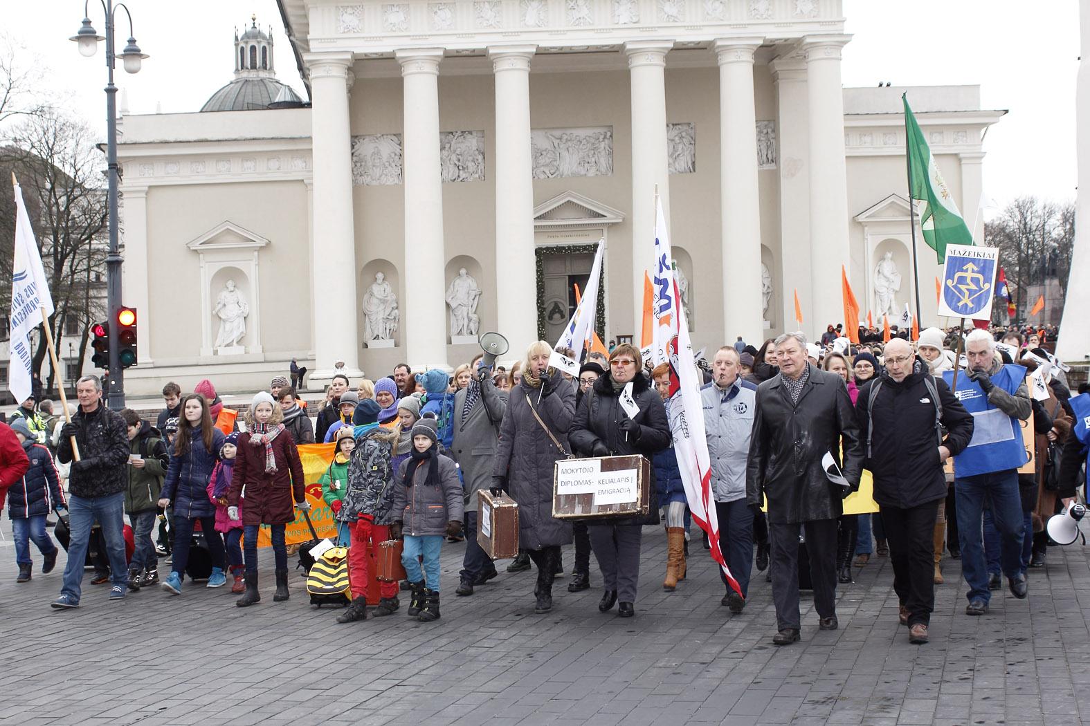����: obzor.lt