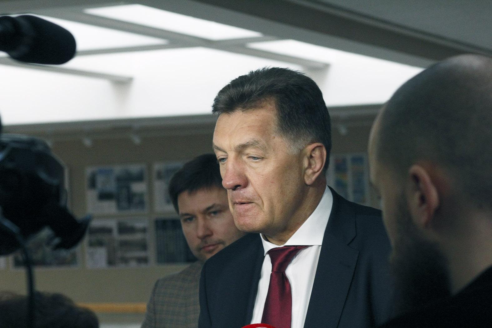 ����: obzor.lt