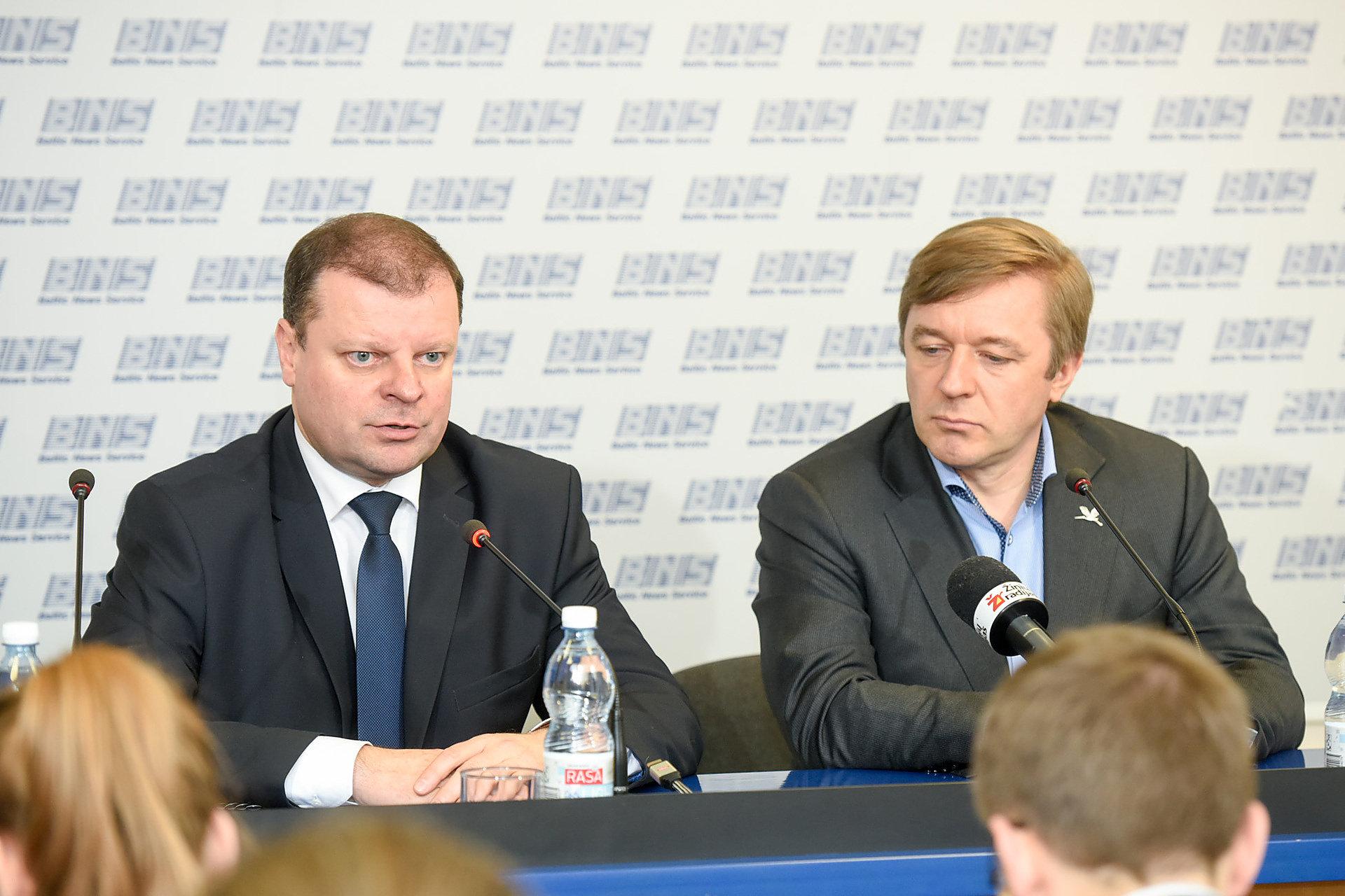 ����: obzor.lt