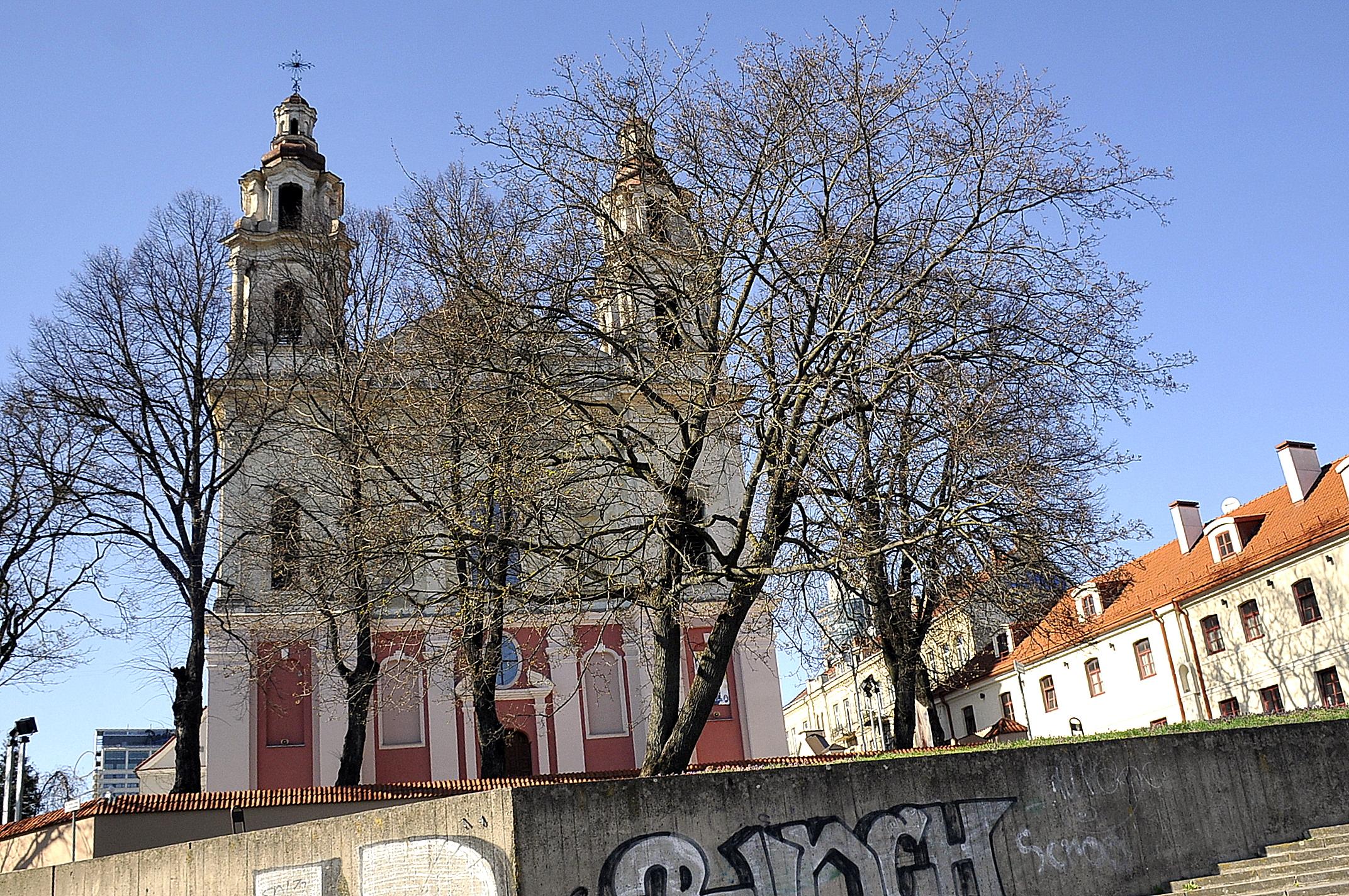 ����: obzor.lt