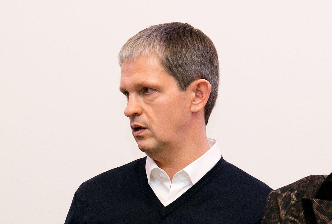 ����: obzor.lt