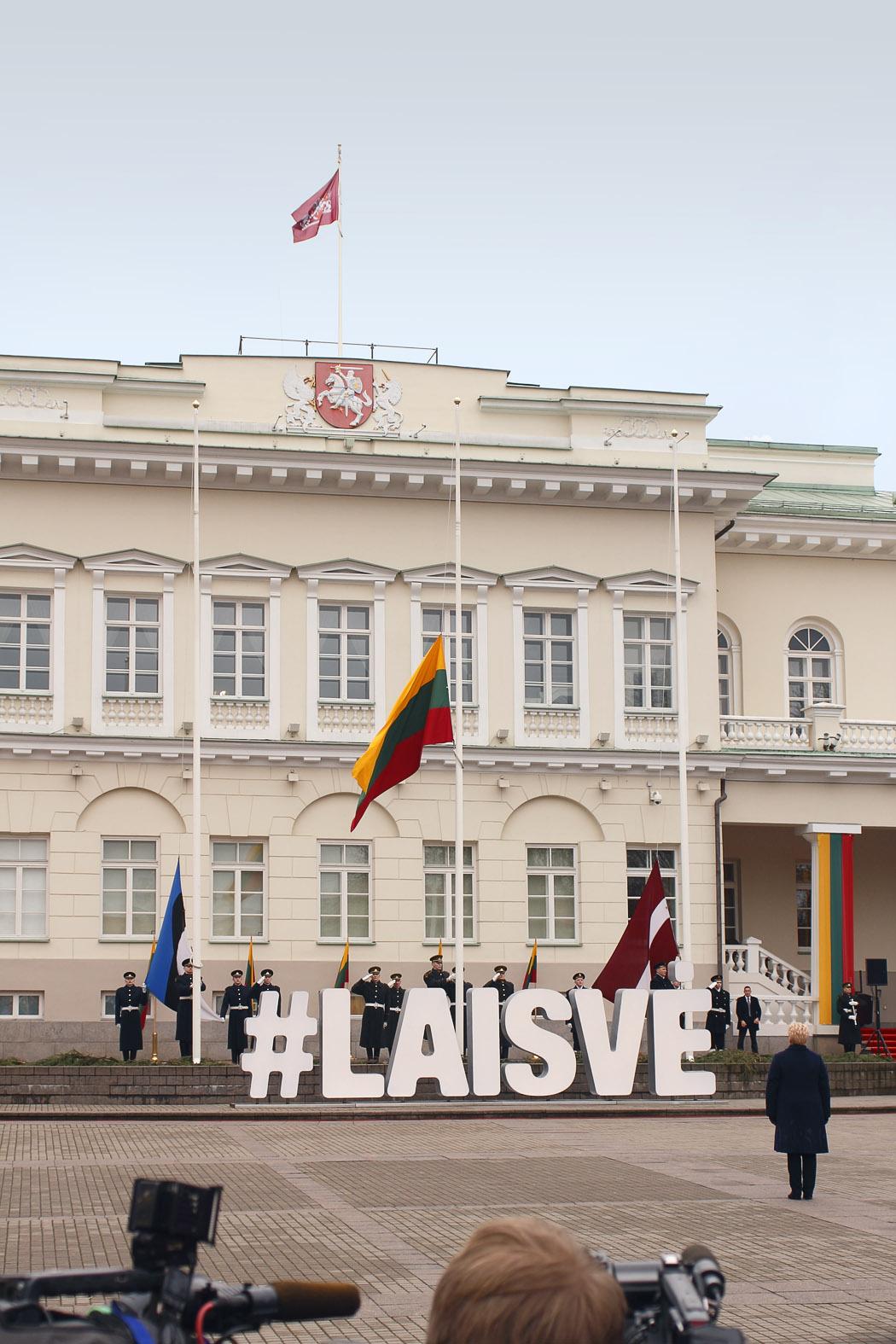 ����: obzor.lt