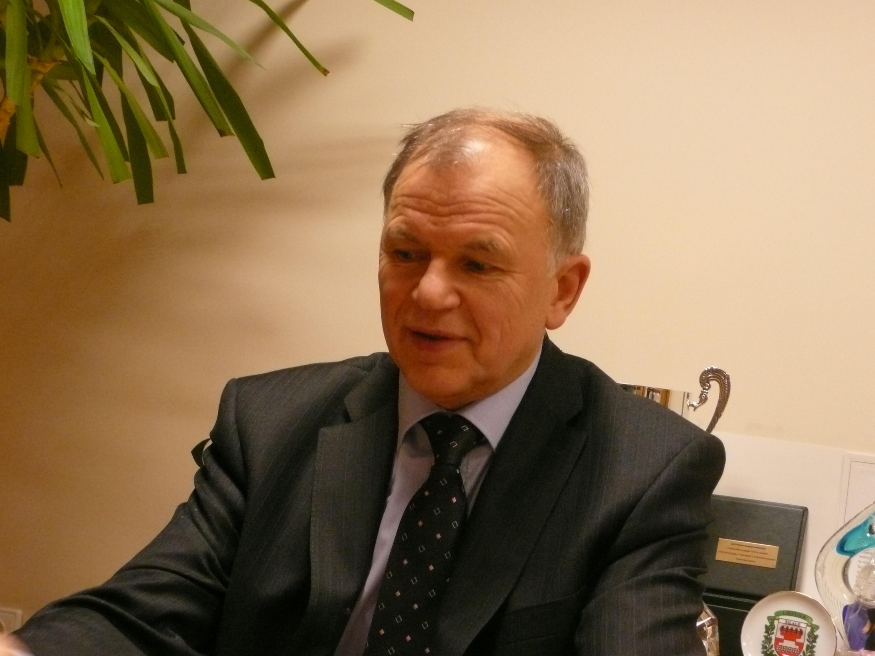 ����: obzor.lt