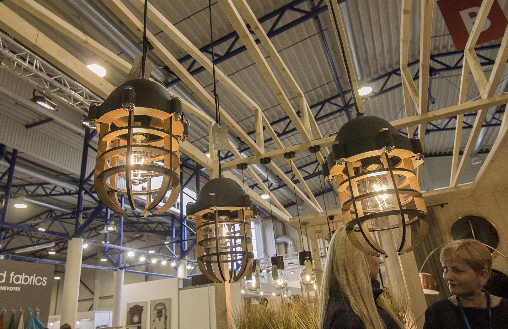 ����: obzor.lt