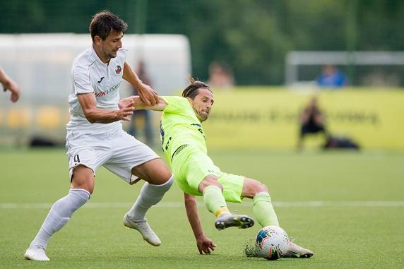 ����: obzor.lt