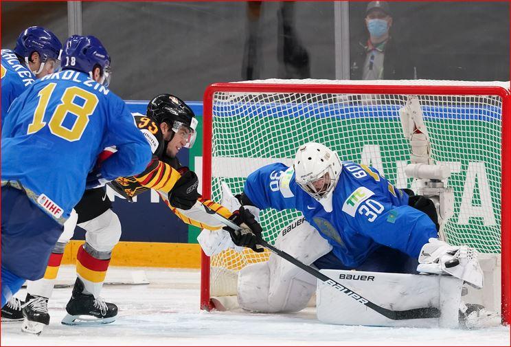 ����: obzor.lt