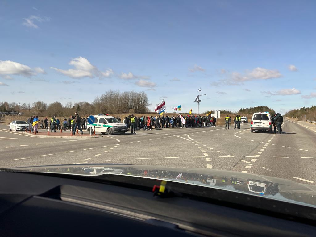 ����: obzor.lt