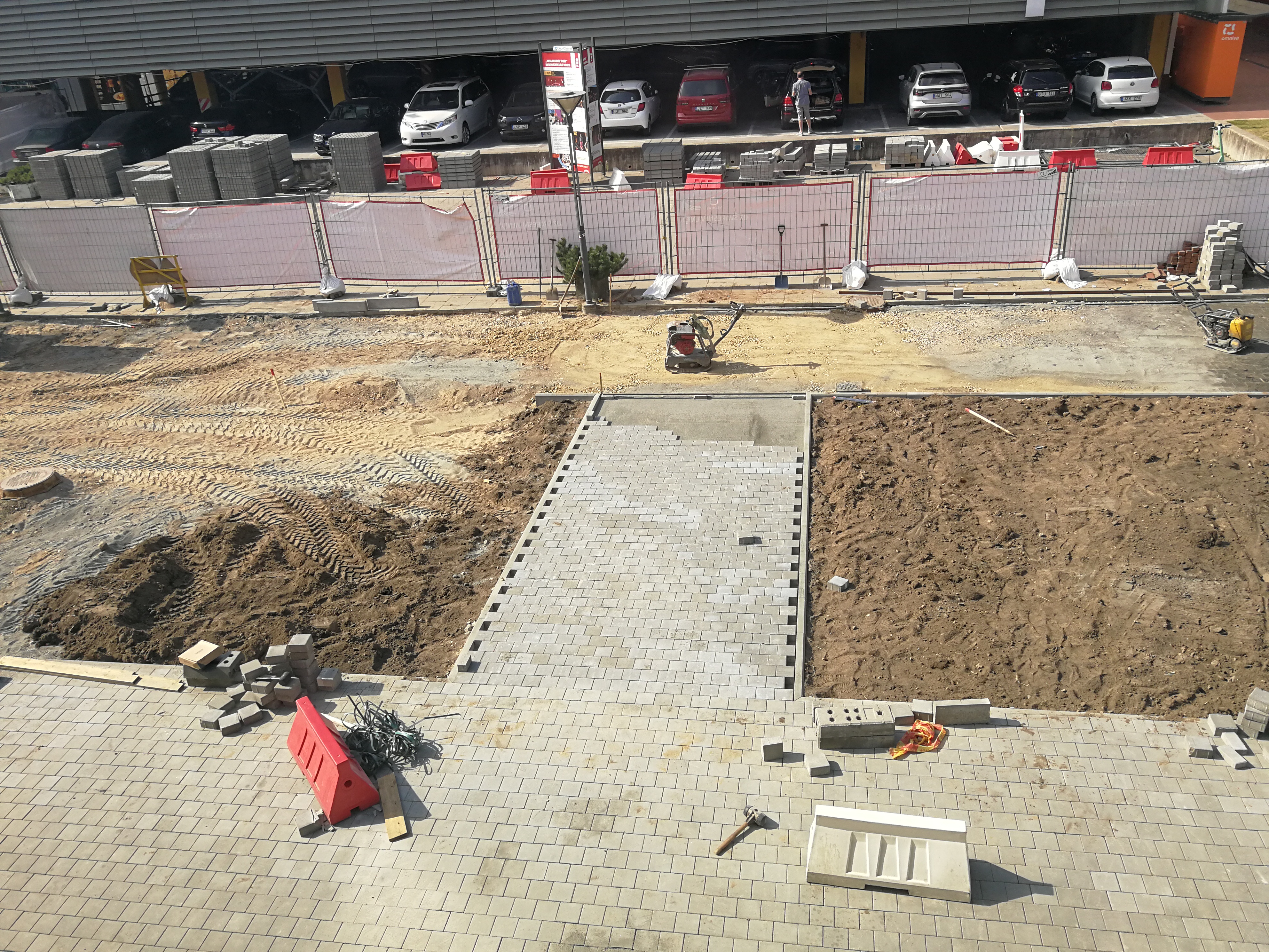 ����: obzor.lt