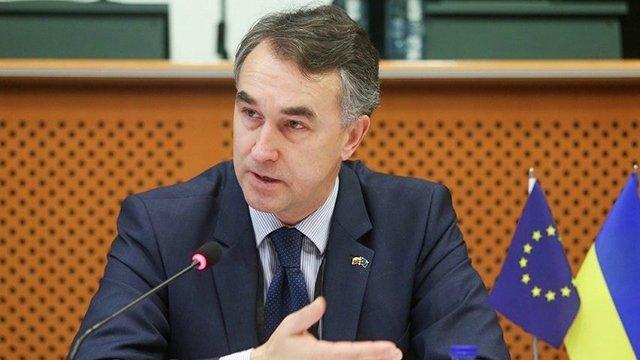 ����: obzor.lt