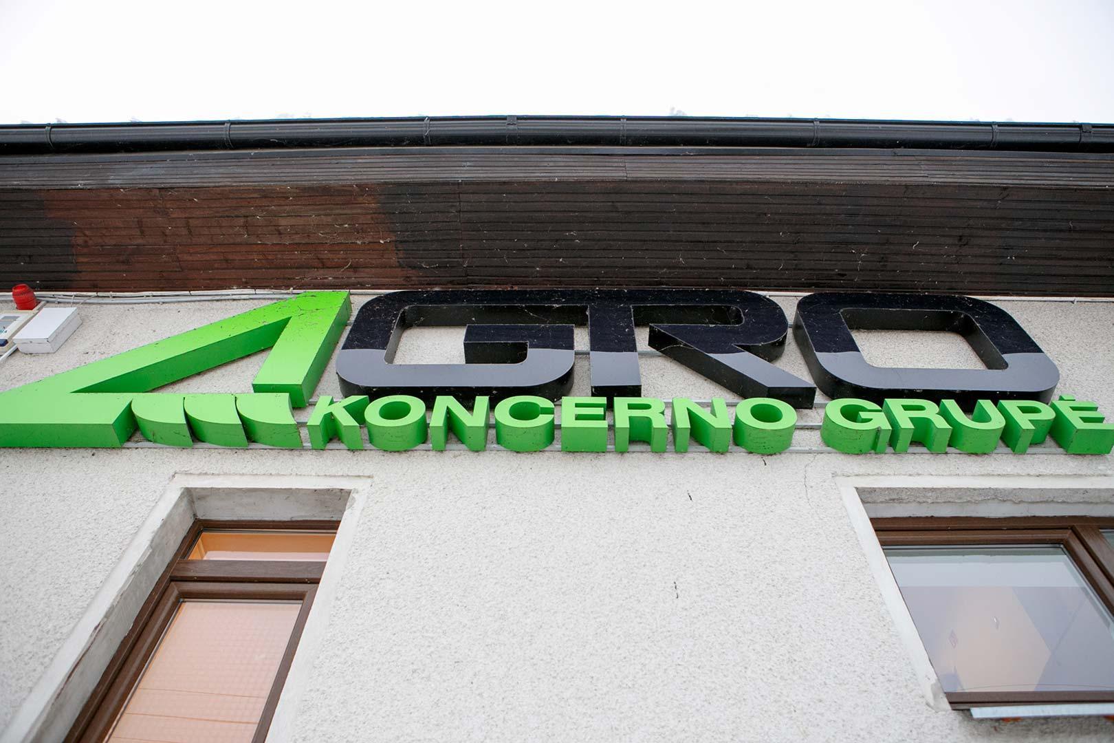 ����: obzor.lt