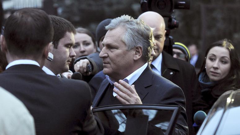 ����: obzor.lt