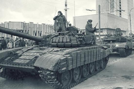 ����: obzor.lt