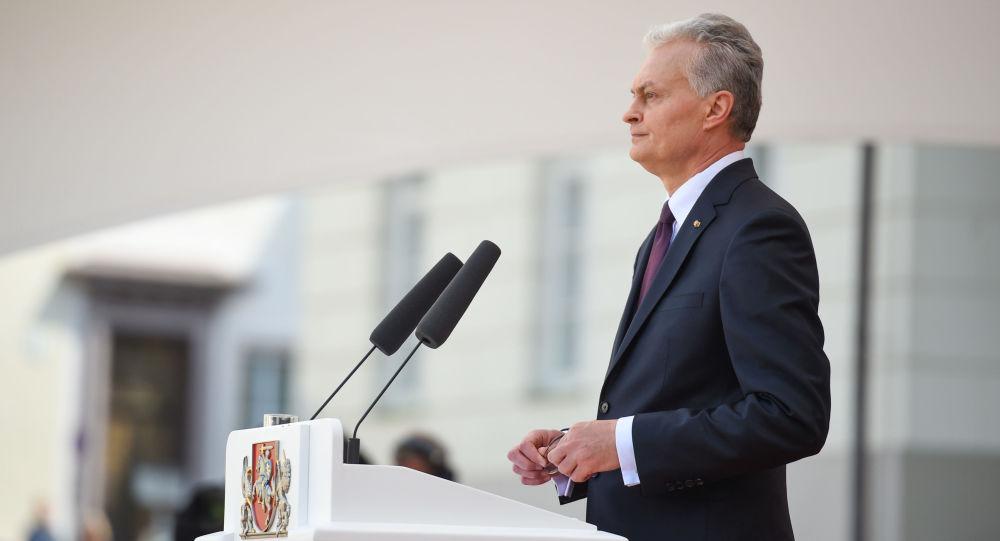 ����: obzor.lt