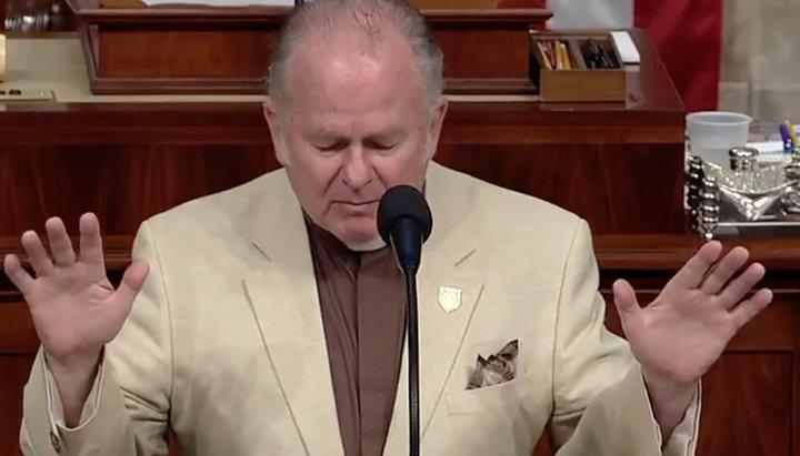 ����: obzor.lt