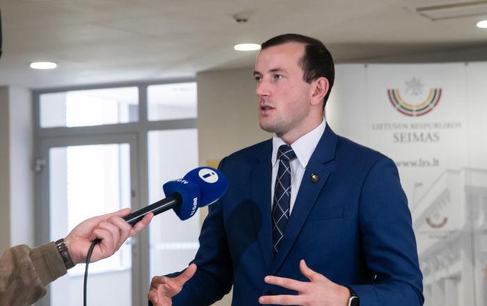 ����: obzor.lt