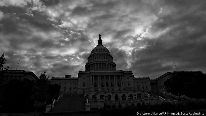 ����: obzor.lt