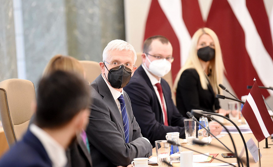 ����: obzor.lt