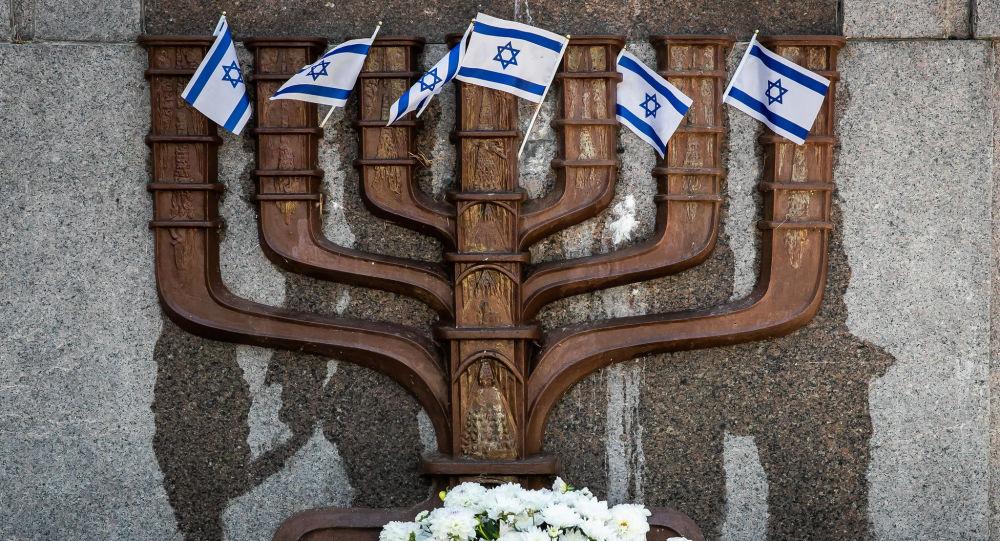 ����: obzor.lt