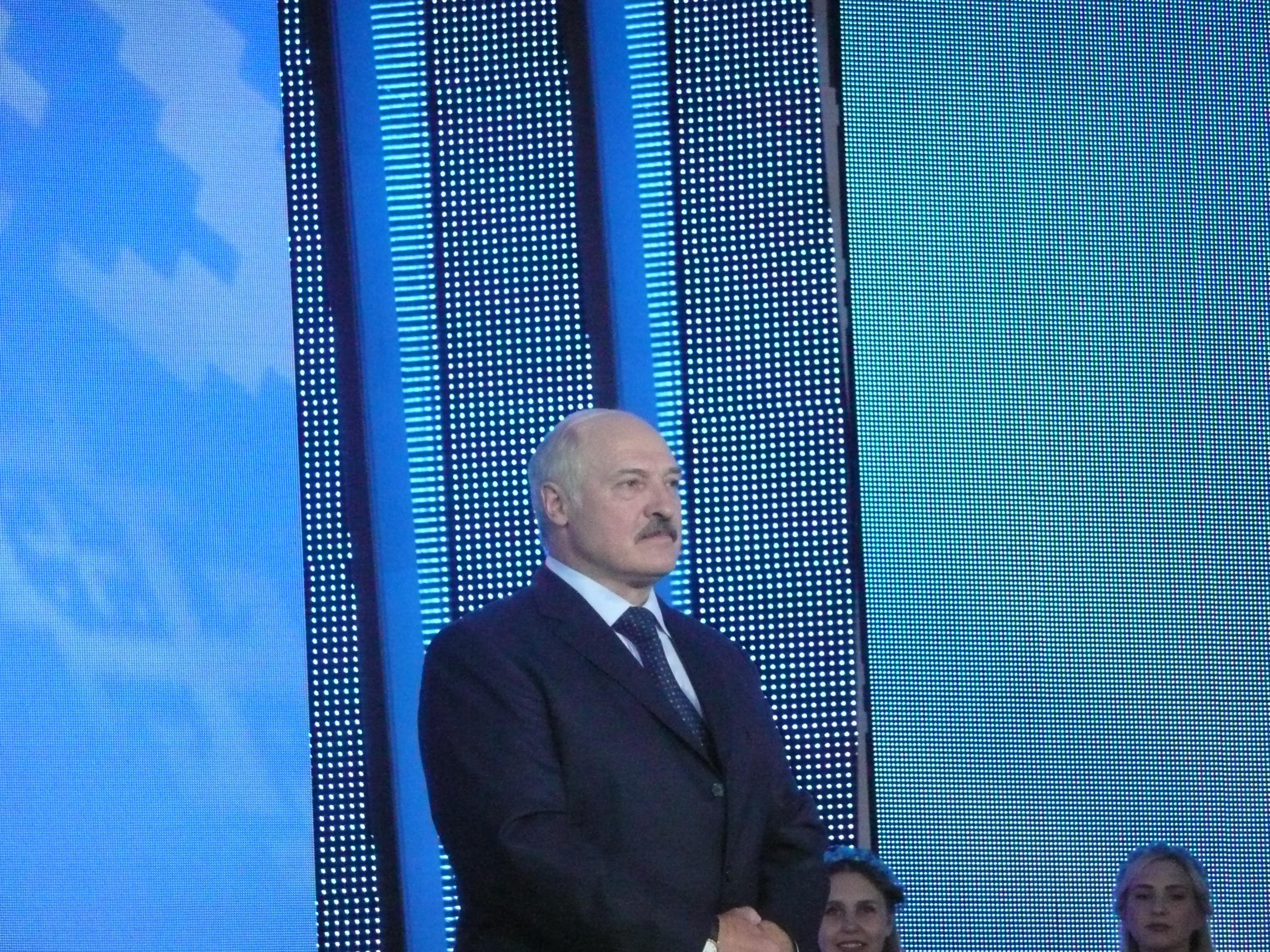 Александр Лукашенко открыл фестиваль "Славянский базар"