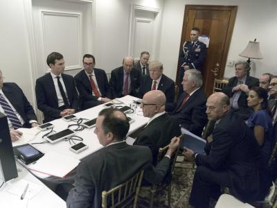 Трамп получил информацию об ударе США по объектам в Сирии (фото)
