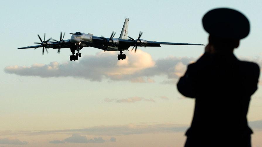 CNN: российские бомбардировщики четвертую ночь летают у Аляски