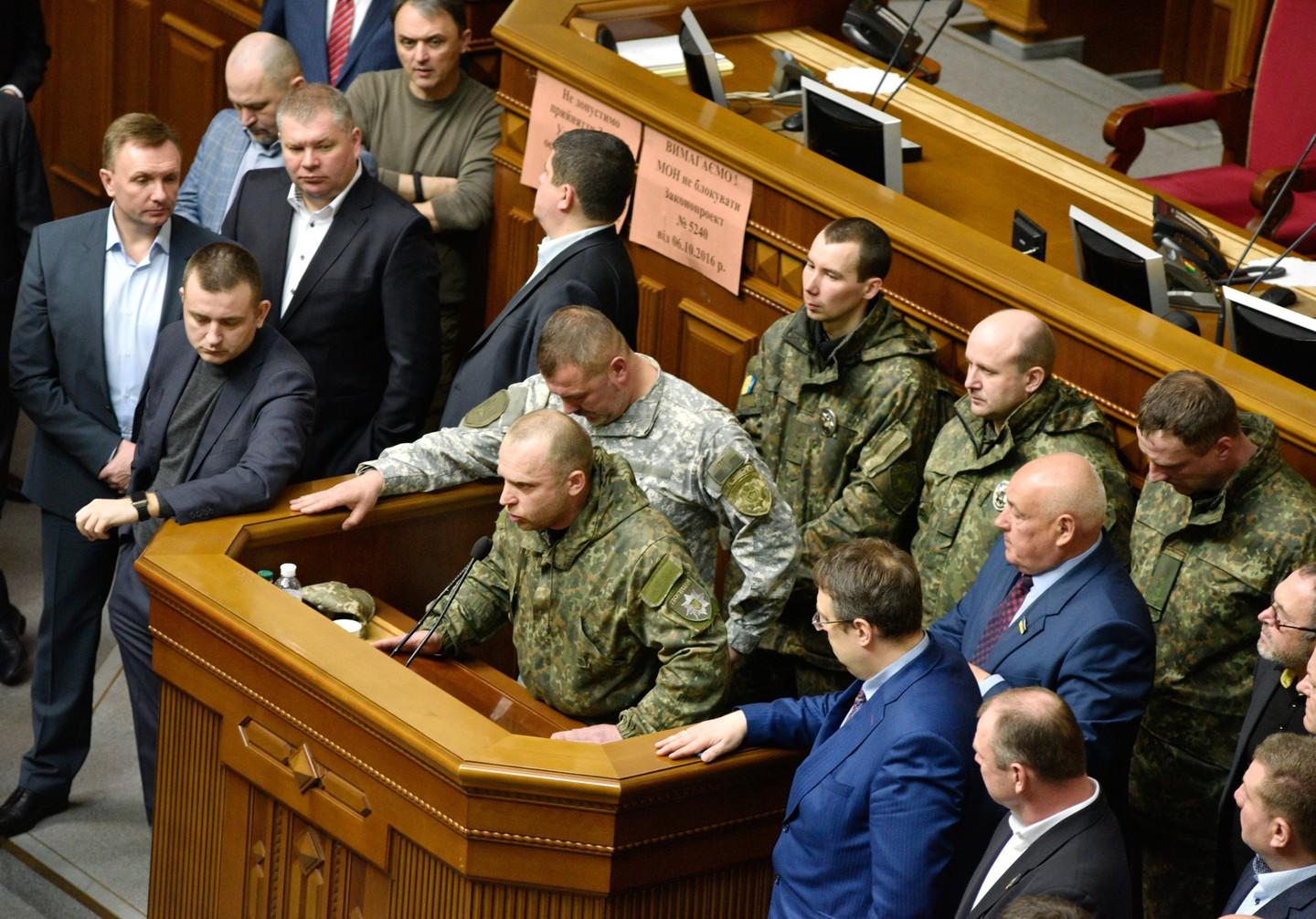 На Украине заявили о необходимости сменить политический строй на диктатуру