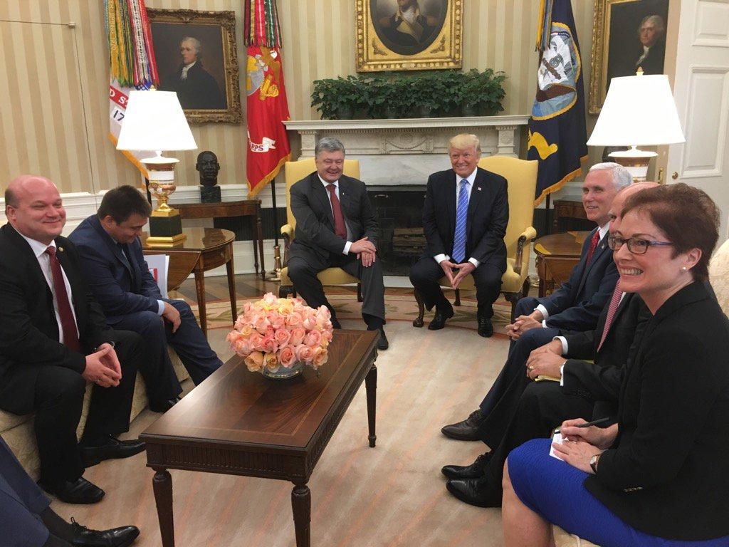Трамп встретился с Порошенко