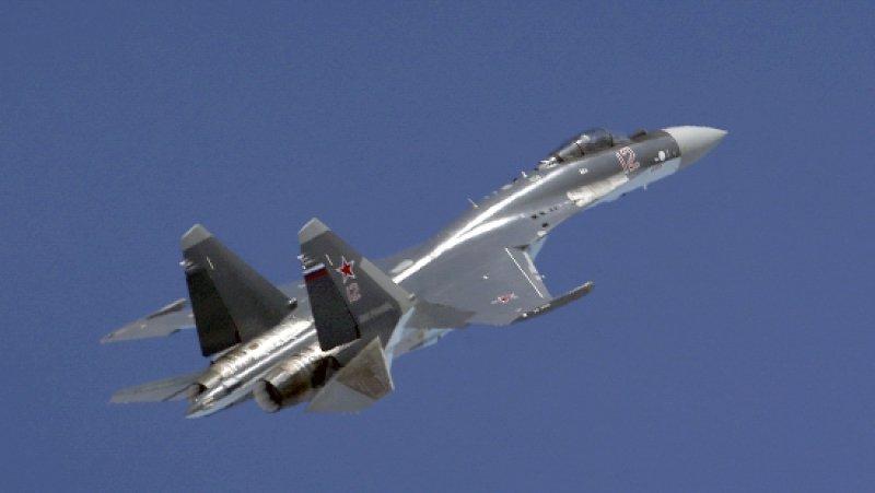 Полет Су-35 на российском авиашоу заставил американцев пооткрывать рты (видео)