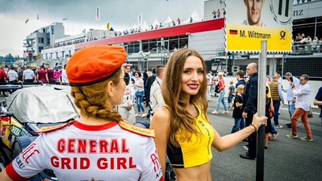 "Ничего развратного не было": зачем F1 отказалась от грид-герлз