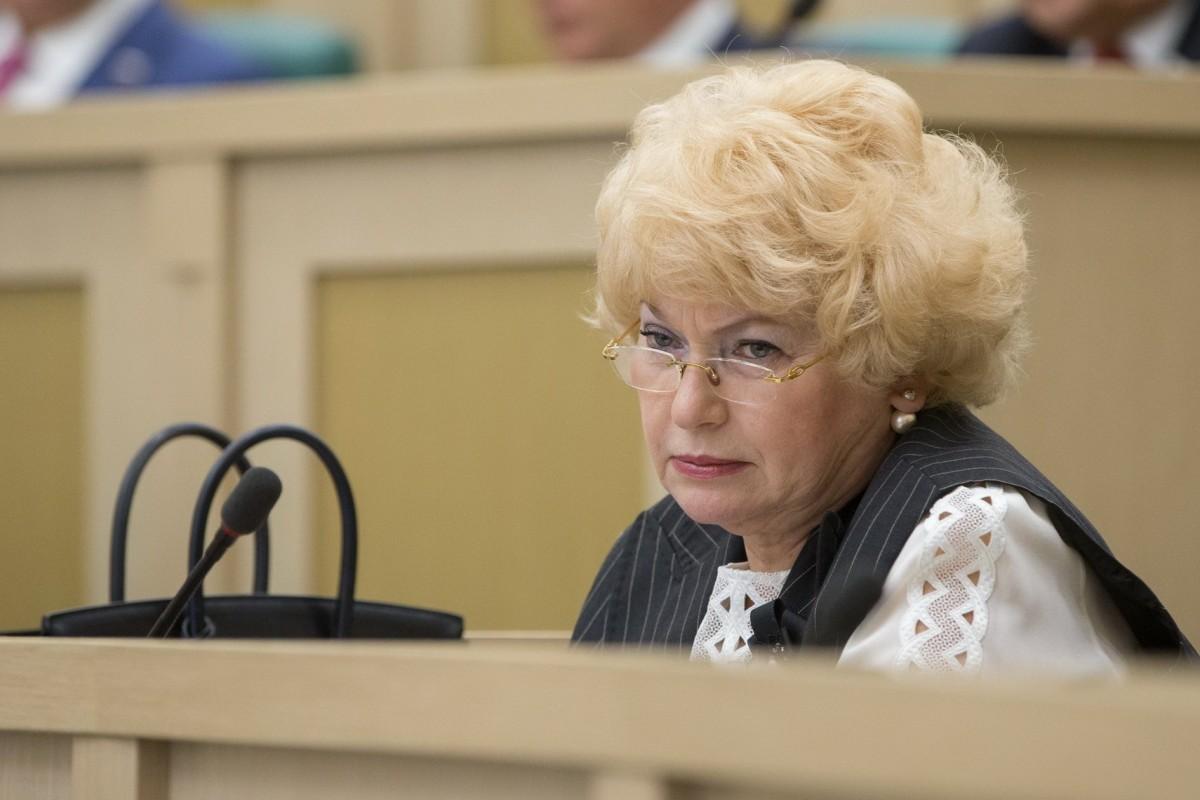 Сенатор РФ Нарусова предложила приравнять оправдание сталинизма к оправданию нацизма